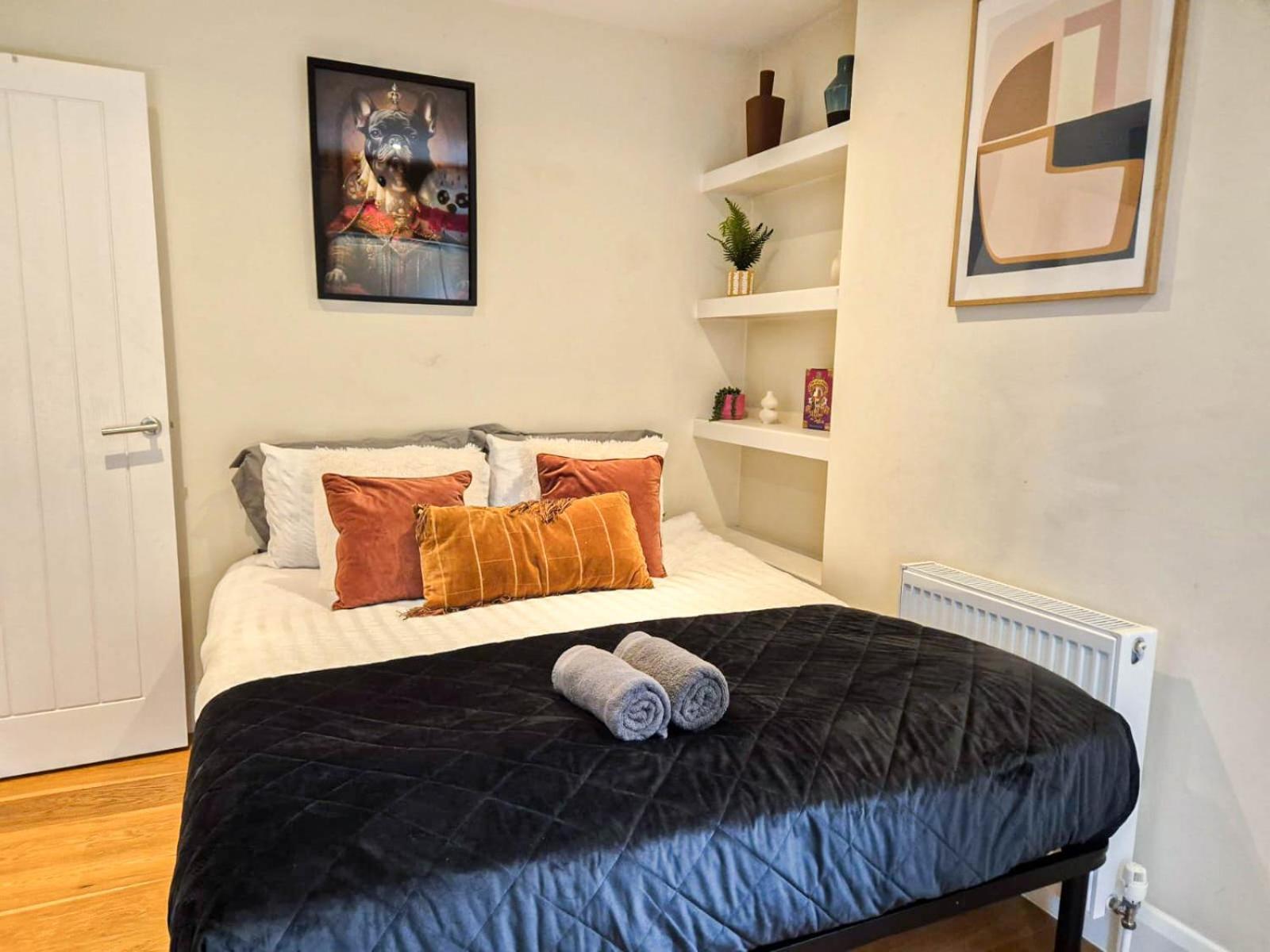 Chic 2-bedroom Flat With Free Wi-fi Few Steps From The Oval Londra