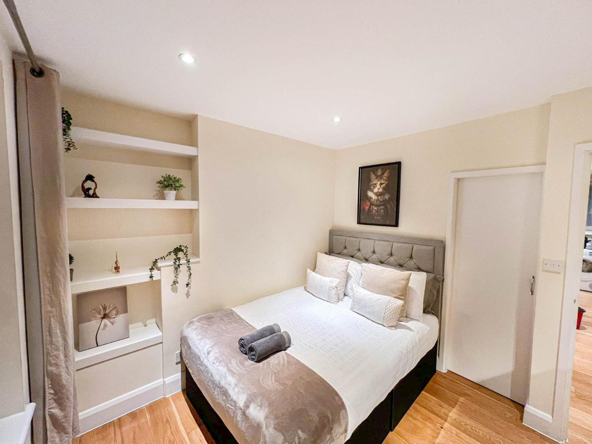 Apartament Chic 2-bedroom Flat With Free Wi-fi Few Steps From The Oval