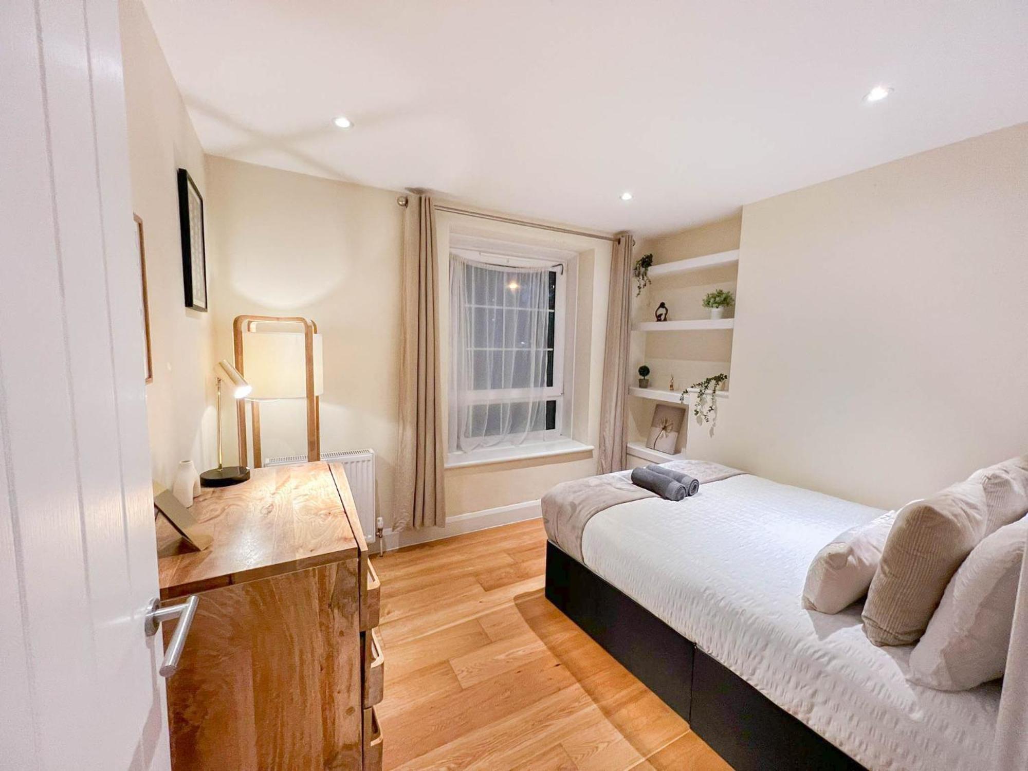 Chic 2-bedroom Flat With Free Wi-fi Few Steps From The Oval Apartament *